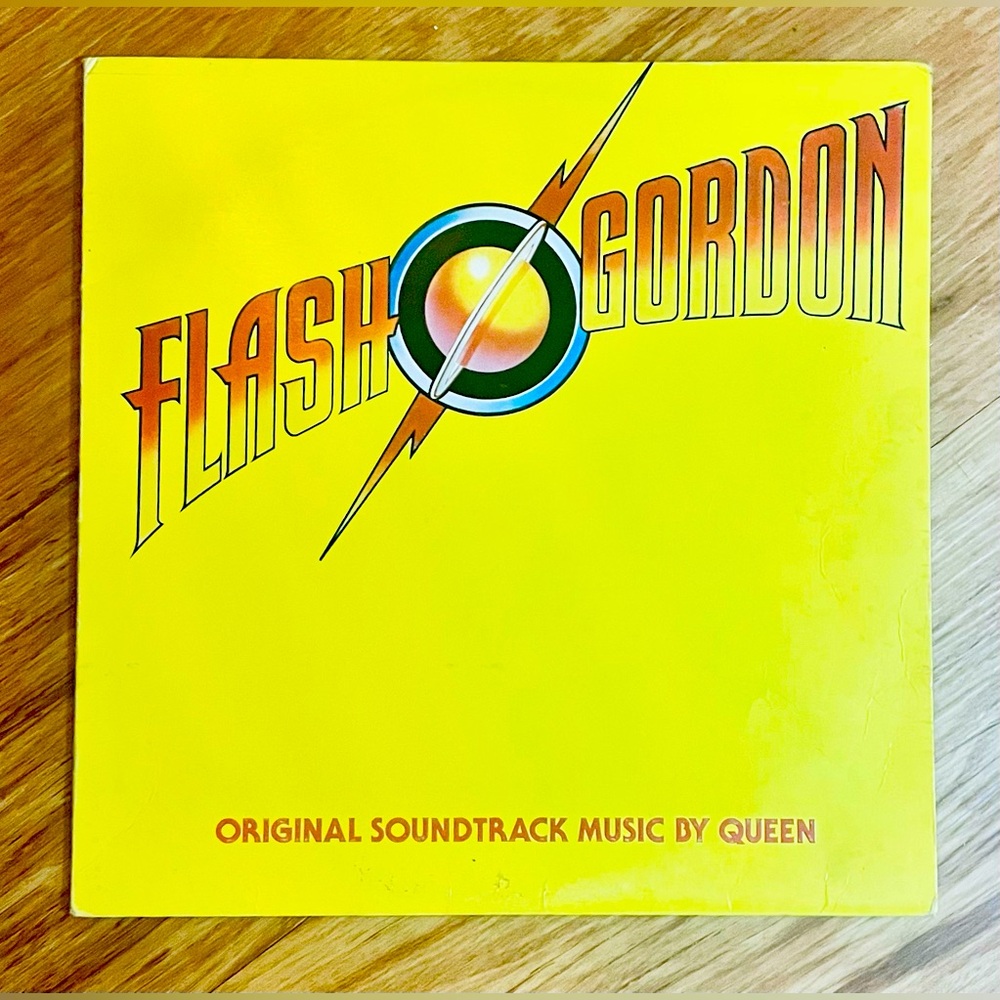 Vinyl record flash Gordon original soundtrack music by Queen.